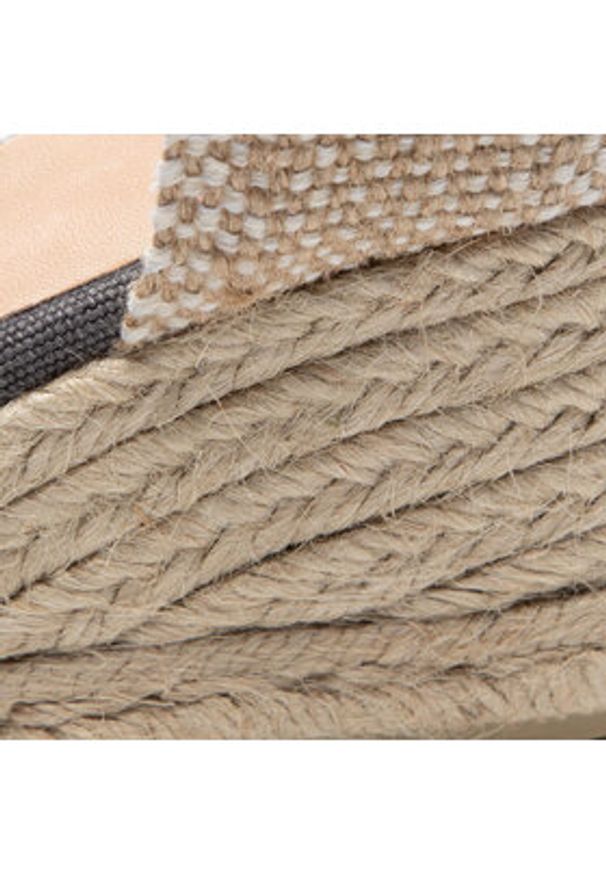 Castañer Espadryle Carina/6/002 21644-111 Szary. Kolor: szary. Materiał: materiał