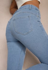 Renee - Niebieskie Jeansy Skinny Wykończone Przetarciami i Dziurami Evilenn. Okazja: na co dzień. Kolor: niebieski. Styl: elegancki, casual #4