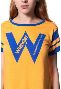 Wrangler - WRANGLER T SHIRT DAMSKI B&Y W CROP TEE AMBER YELLOW W721CF7UY 112130924. Wzór: nadruk #5