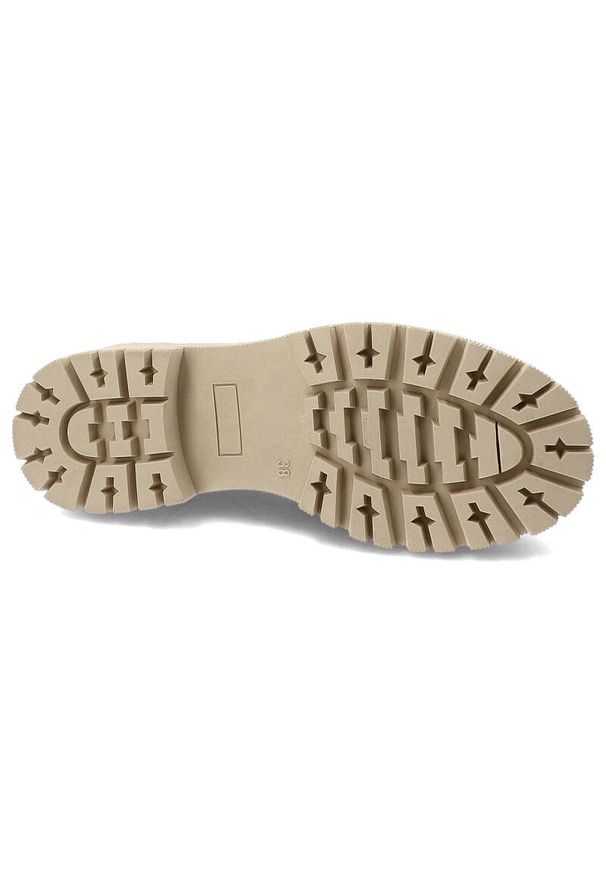 Beżowe Półbuty Nessi Eleganckie Buty Damskie. Zapięcie: klamry. Kolor: beżowy. Materiał: jeans, materiał. Wzór: gładki. Styl: elegancki