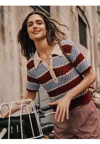 Reserved - Dzianinowa bluzka polo - wielobarwny. Typ kołnierza: polo. Materiał: dzianina #1