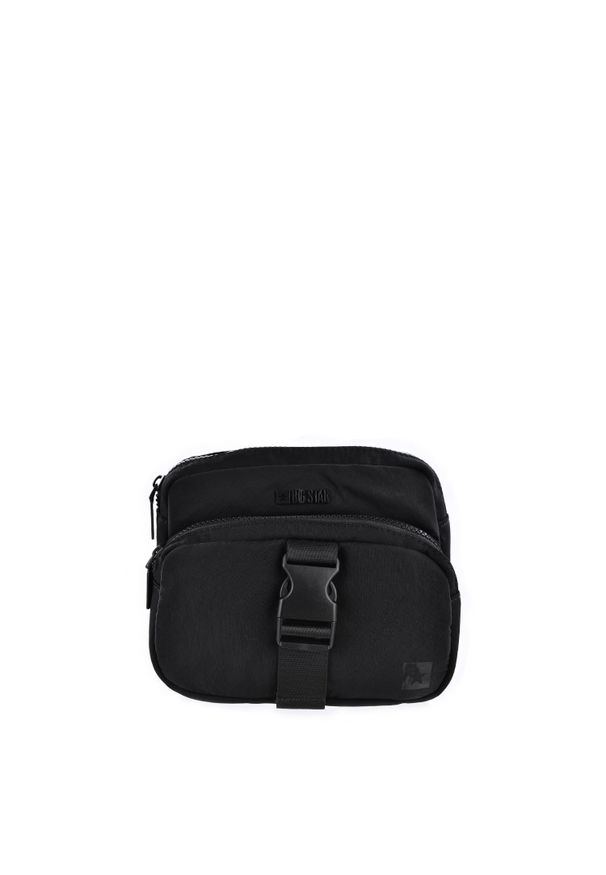 Big Star Accessories - Torba damska Big Star, materiał tekstylny w czarnym kolorze z kompaktową konstrukcją regulowanym paskiem z klamrą oraz zamykanymi kieszeniami na zame. Kolor: czarny. Styl: elegancki, casual