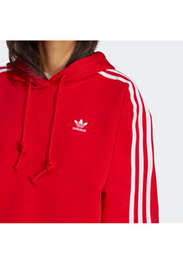 Adidas - adidas Bluza Adicolor Classics Crop Hoodie IB7389 Czerwony Loose Fit. Kolor: czerwony. Materiał: bawełna