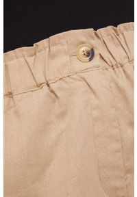 Answear Lab szorty bawełniane damskie kolor beżowy gładkie high waist. Okazja: na co dzień. Stan: podwyższony. Kolor: beżowy. Materiał: bawełna. Wzór: gładki. Styl: wakacyjny #4