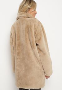 Born2be - Beżowy Płaszcz Edrimaria. Kolor: beżowy. Materiał: futro, skóra, jeans, dresówka. Sezon: zima #6