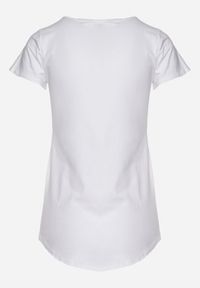 Born2be - Biały Klasyczny T-shirt z Bawełny Ozdobiony Nadrukiem Getantia. Okazja: na co dzień. Kolor: biały. Materiał: bawełna. Wzór: nadruk, aplikacja. Styl: klasyczny #5