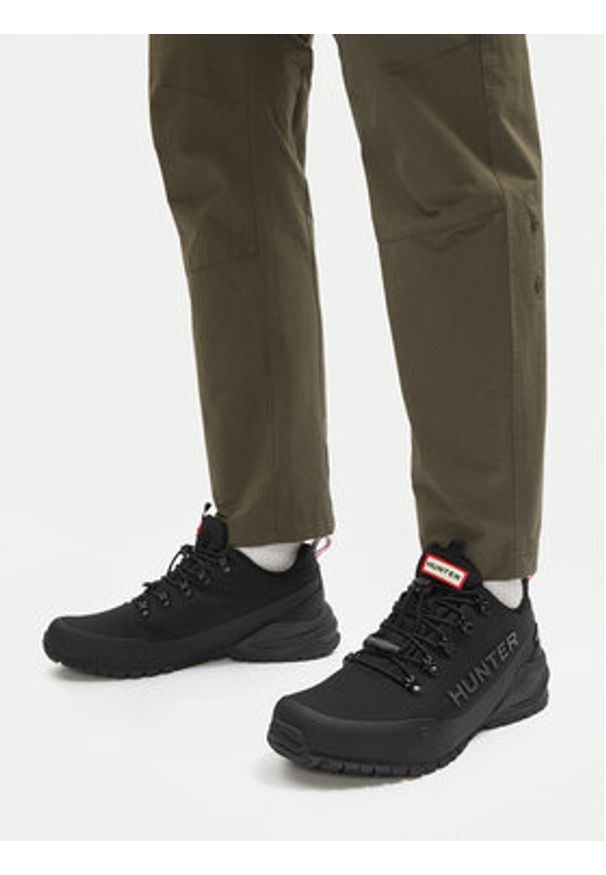 Hunter Trekkingi H8-221 Czarny. Kolor: czarny. Materiał: syntetyk, materiał. Sport: turystyka piesza