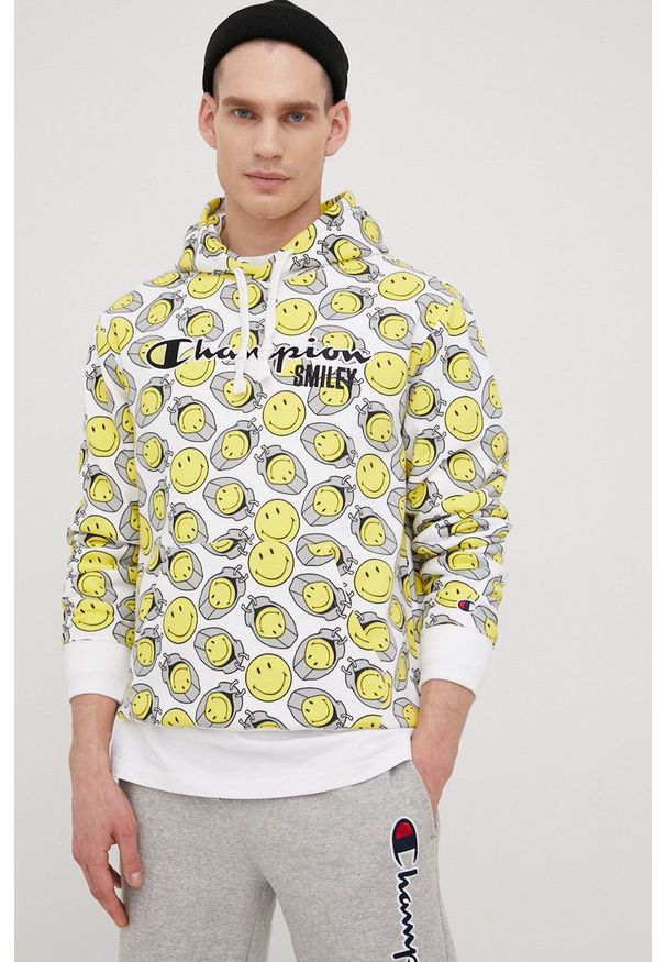 Champion bluza CHAMPION X SMILEY 218222 męska kolor biały z kapturem wzorzysta. Typ kołnierza: kaptur. Kolor: biały. Materiał: dzianina, materiał. Wzór: haft