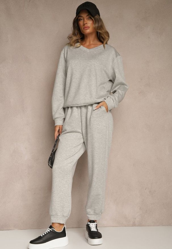 Renee - Szary Komplet Dresowy z Bawełną Spodnie ze Ściągaczami i Bluza Nirrive. Kolor: szary. Materiał: dresówka, bawełna