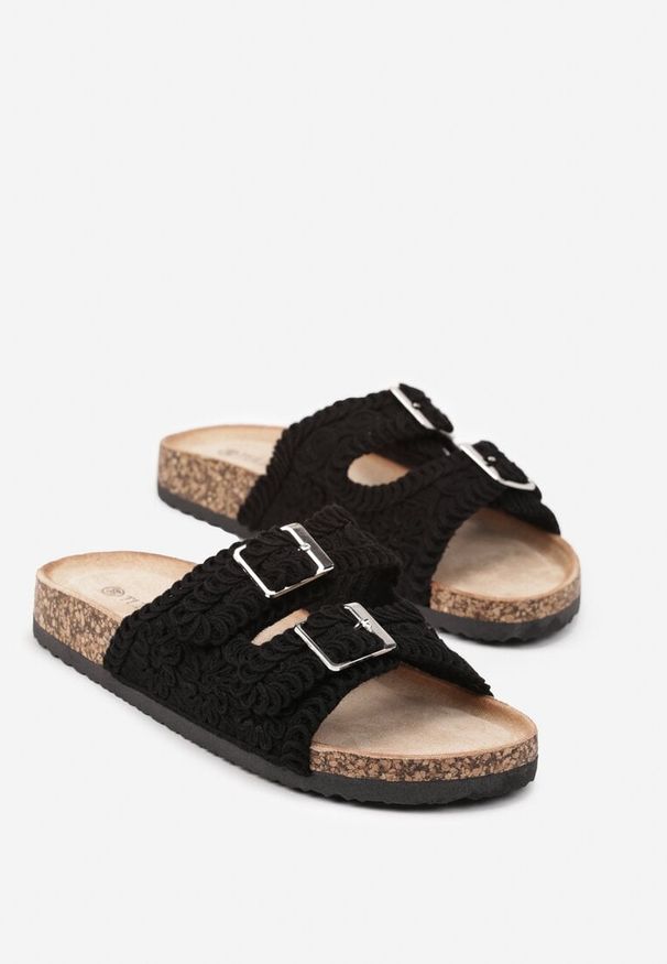 Born2be - Czarne Klapki z Dwoma Paskami i Klamrami Ralisea. Okazja: na co dzień. Kolor: czarny. Materiał: jeans. Sezon: lato. Styl: casual