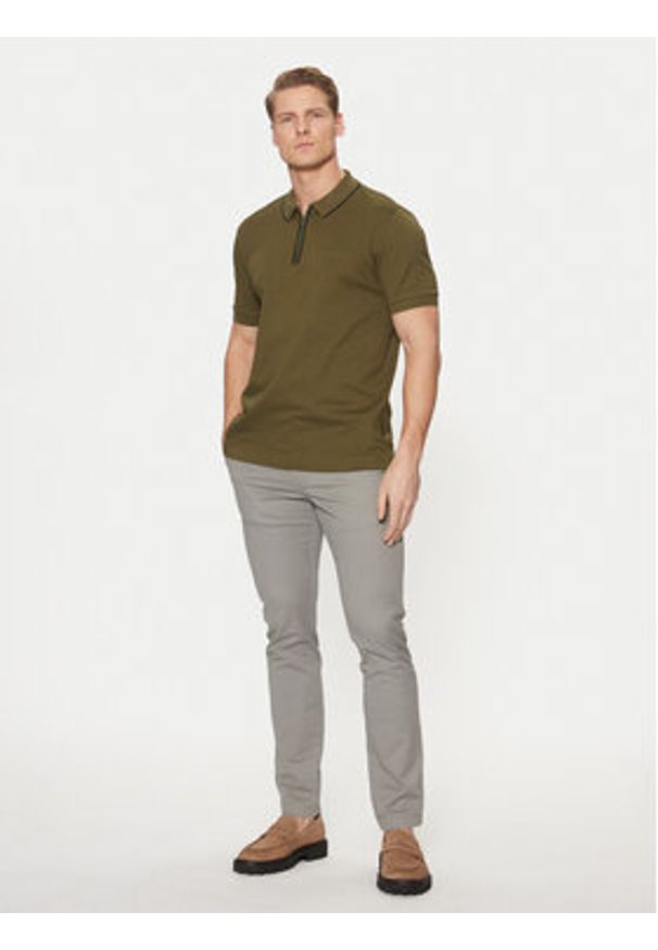 BOSS Polo PORSCHE X PORSCHE 50531463 Khaki Regular Fit. Typ kołnierza: polo. Kolor: brązowy. Materiał: bawełna