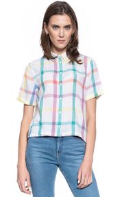 Wrangler - DAMSKA KOSZULA MATERIAŁOWA WRANGLER SHORTSLEEVE SHIRT WHITE W5R1SH989. Materiał: materiał