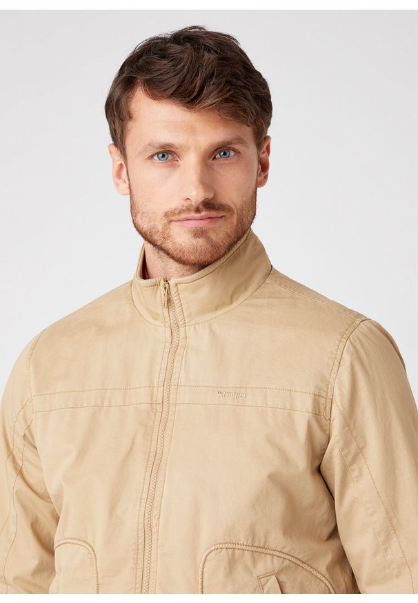 Wrangler - KURTKA PRZEJŚCIOWA WRANGLER THE BOMBER SAND W4E16P58N 112129122