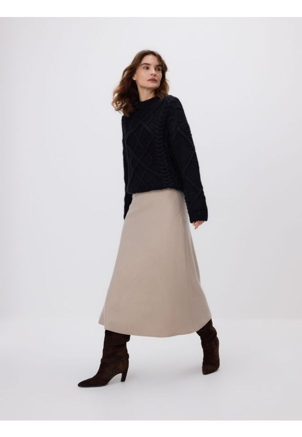 Reserved - Spódnica z wełną - beżowy. Kolor: beżowy. Materiał: wełna