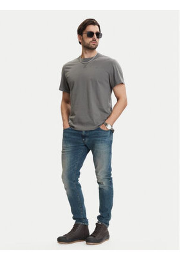 G-Star RAW - G-Star Raw Jeansy Revend D20071-D634 Niebieski Skinny Fit. Kolor: niebieski