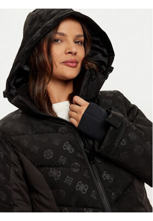 Guess Kurtka narciarska W4PL3N WH0K0 Czarny Regular Fit. Kolor: czarny. Materiał: syntetyk. Sport: narciarstwo
