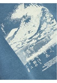 BDG Urban Outfitters Bluza Asui Hokusai Sweat 77393916 Niebieski Regular Fit. Kolor: niebieski. Materiał: bawełna #3