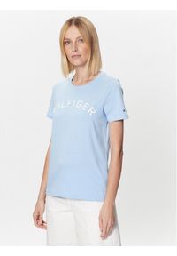 TOMMY HILFIGER - Tommy Hilfiger T-Shirt Varsity WW0WW37864 Błękitny Regular Fit. Kolor: niebieski. Materiał: bawełna