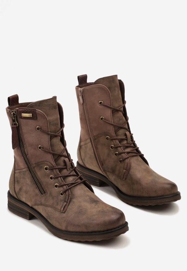 Born2be - Brązowe Botki Workery ze Sznurowaniem i Zapięciem na Suwak Vemida. Okazja: na co dzień. Zapięcie: sznurówki. Kolor: brązowy. Materiał: jeans. Obcas: na obcasie. Styl: klasyczny, casual, elegancki. Wysokość obcasa: niski