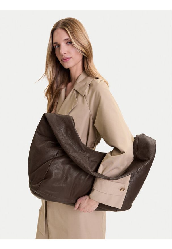 Bronx Torebka 21041-U Brązowy. Kolor: brązowy. Materiał: skórzane