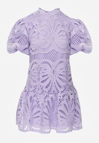 Born2be - Fioletowa Sukienka Cilleis. Typ kołnierza: kołnierzyk stójkowy. Kolor: fioletowy. Materiał: koronka. Wzór: ażurowy, aplikacja, koronka. Styl: elegancki. Długość: mini #2
