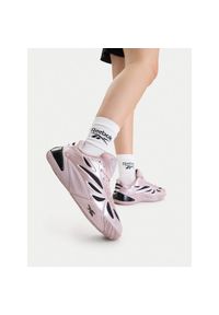 Buty do koszykówki Reebok. Kolor: różowy. Sport: koszykówka #1