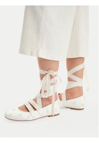 Buffalo Baleriny Dahlia Flower Pearl 1620070 Biały. Kolor: biały. Materiał: materiał #8