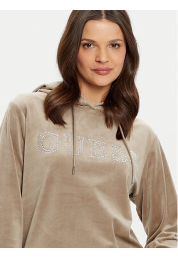 Guess Bluza V4RQ25 KBXI2 Brązowy Regular Fit. Kolor: brązowy. Materiał: syntetyk