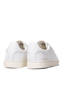 Sneakersy męskie białe Armani Exchange XUX001 XV093 N499. Kolor: biały #4