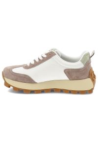 Beżowe Sneakersy Filippo Sportowe Obuwie Damskie. Okazja: na spacer, na co dzień. Kolor: biały. Materiał: zamsz. Szerokość cholewki: normalna. Sport: turystyka piesza #4