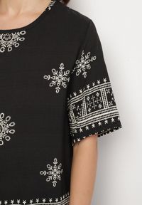 Born2be - Czarny Wiskozowy Komplet w Stylu Boho z Haftem T-shirt i Szerokie Spodnie Zevanya. Kolor: czarny. Materiał: wiskoza. Wzór: haft #3