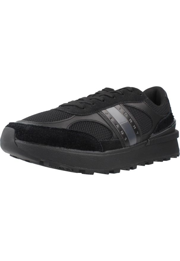 TOMMY HILFIGER - Kapcie TOMMY JEANS TJM TECHNICAL RUNNER ESS Czarny. Kolor: czarny. Materiał: jeans. Sport: turystyka piesza