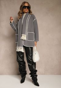 Renee - Szara Kurtka Oversize z Szalikiem i Ozdobnymi Przeszyciami Claritila. Okazja: na co dzień. Kolor: szary. Materiał: jeans. Styl: casual