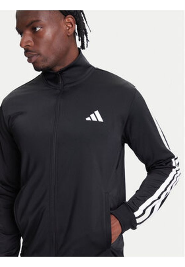 Adidas - adidas Dres Basic 3-Stripes JI8858 Czarny Regular Fit. Kolor: czarny. Materiał: syntetyk