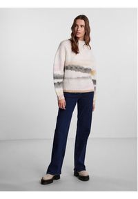 Pieces Sweter 17142347 Biały Regular Fit. Kolor: biały. Materiał: syntetyk