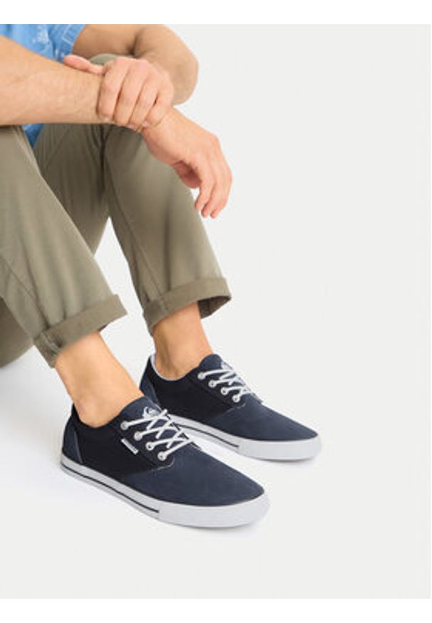 Quiksilver Tenisówki CEO-DAYTON-01 Granatowy. Kolor: niebieski. Materiał: skóra, zamsz