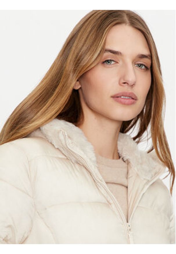 CMP Kurtka zimowa 34K0046F Beżowy Regular Fit. Kolor: beżowy. Materiał: syntetyk. Sezon: zima