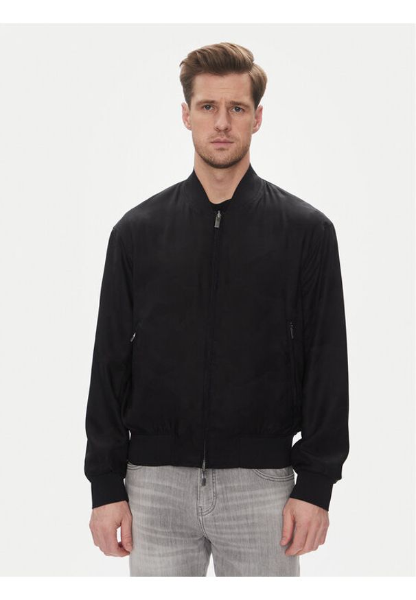 Armani Exchange Kurtka bomber XM000390 AF13170 FC039 Czarny Regular Fit. Kolor: czarny. Materiał: lyocell