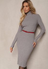 Renee - Szara Dopasowana Prążkowana Sukienka Sweterkowa z Golfem Wełną Bawełną i Kaszmirem Vaiovia. Okazja: na co dzień. Typ kołnierza: golf. Kolor: szary. Materiał: bawełna, prążkowany, wełna, kaszmir. Wzór: prążki. Typ sukienki: proste. Styl: casual, elegancki #5