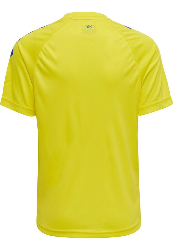 Hummel Core XK Kids Poly T-Shirt. Kolor: żółty, wielokolorowy, niebieski. Długość rękawa: krótki rękaw. Długość: krótkie