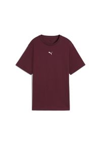 Puma - Damska koszulka o luźnym kroju ESS PUMA Ruby Shimmer Red. Kolor: czerwony. Wzór: haft. Sport: fitness