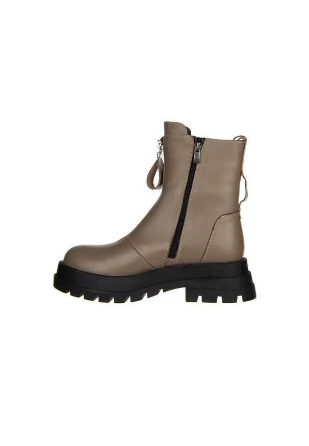 Botki Bayla-161 054 2916 Taupe 161390, Beżowy, Skóra naturalna. Kolor: beżowy. Materiał: skóra. Szerokość cholewki: normalna. Sezon: jesień, zima. Obcas: na obcasie. Wysokość obcasa: średni