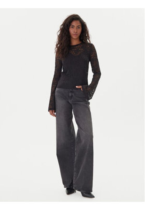 Vero Moda Bluzka Kanya 10336176 Czarny Regular Fit. Kolor: czarny. Materiał: syntetyk