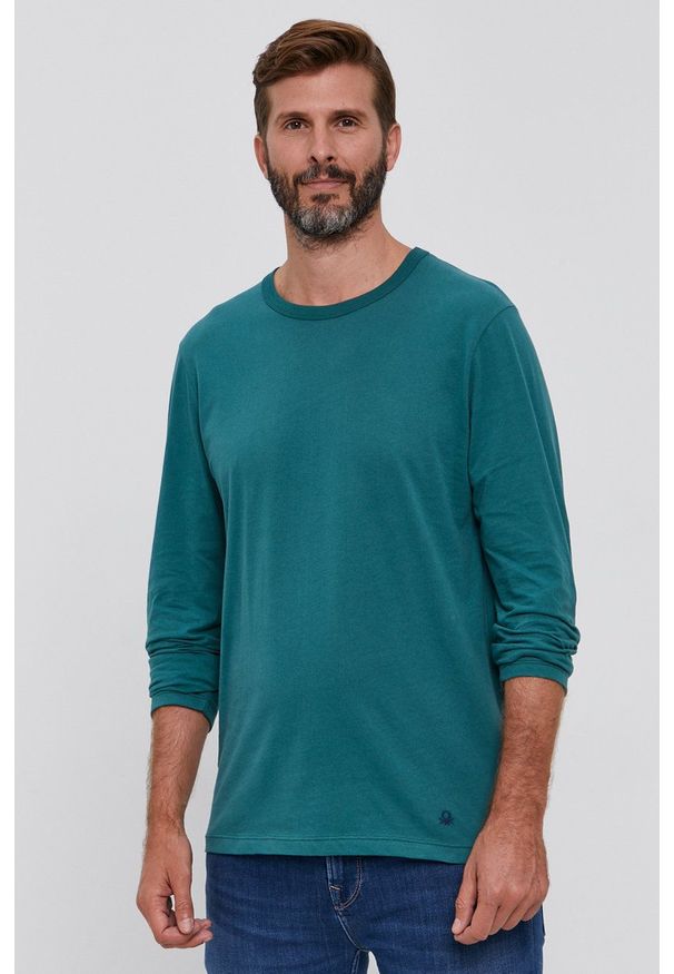 United Colors of Benetton Longsleeve bawełniany kolor zielony gładki. Okazja: na co dzień. Kolor: zielony. Materiał: bawełna. Długość rękawa: długi rękaw. Wzór: gładki. Styl: casual