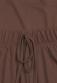 Renee - Brązowy Lejący Komplet Letni z Wiskozą Bluzka i Spodnie Wide Leg Nanassa. Kolor: brązowy. Materiał: wiskoza #4