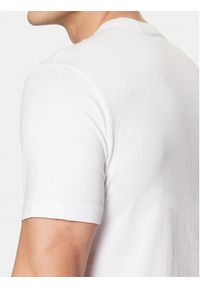 Guess T-Shirt M5RI12 J1314 Biały Slim Fit. Kolor: biały. Materiał: bawełna #3