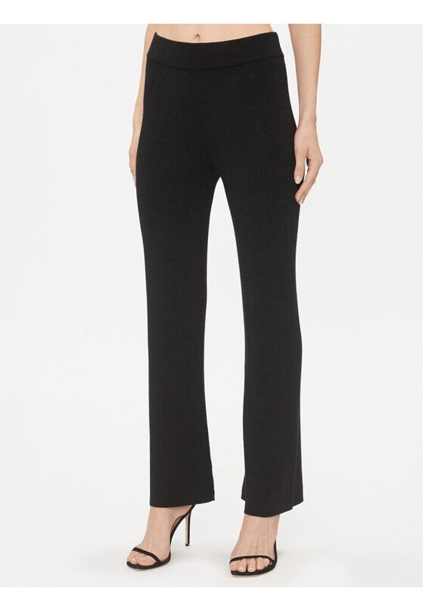 Bruuns Bazaar Spodnie materiałowe Anemones Lyna BBW3521 Czarny Slim Fit. Kolor: czarny. Materiał: wiskoza