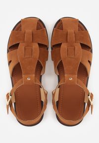 Born2be - Brązowe Sandały Gladiatorki z Imitacji Nubuku z Klamerką Belenatia. Zapięcie: pasek. Kolor: brązowy. Materiał: nubuk. Sezon: lato. Styl: klasyczny #8