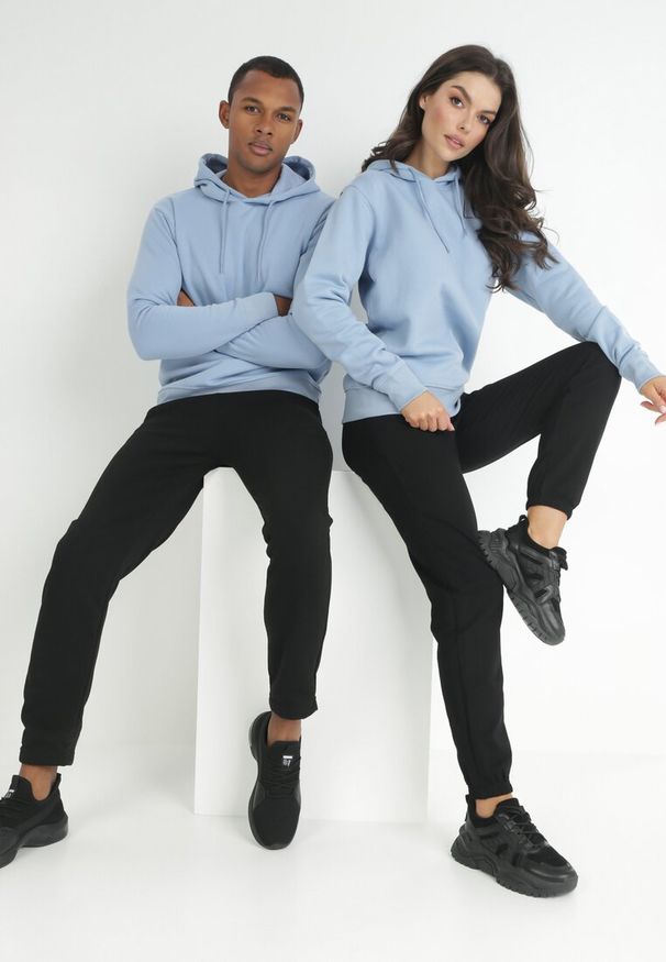 Born2be - Niebieska Bluza Notanthus. Okazja: na co dzień. Typ kołnierza: kaptur. Kolor: niebieski. Materiał: polar, dzianina. Wzór: jednolity. Styl: casual