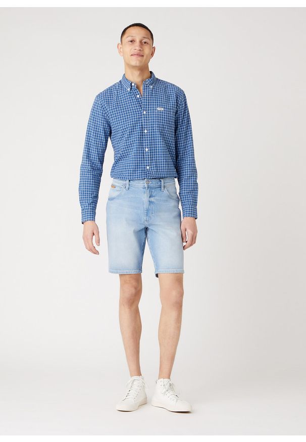 Wrangler - MĘSKIE SZORTY JEANSOWE WRANGLER TEXAS SHORTS CLEAR BLUE W11CZH280 112126021. Materiał: jeans